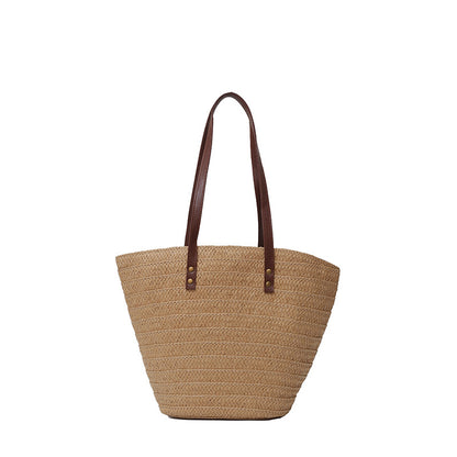 Gewebte Strohtasche für den Strand