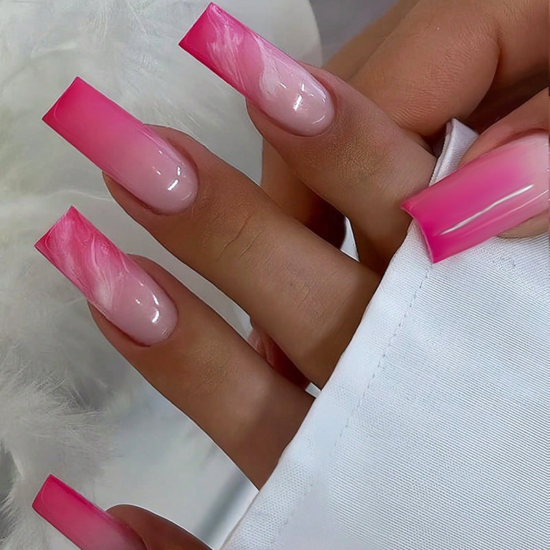 Kunstnagelset mit eleganten Ombre- und Glitzerakzenten Brehn