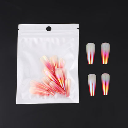 Kunstnägel im trendigen Gradient-Design Brehn