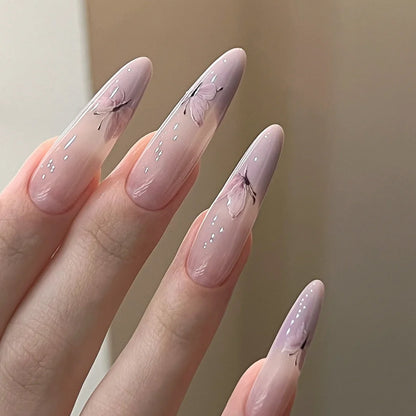 Stylische Press-On-Nageltips mit Leopardendesign Brehn