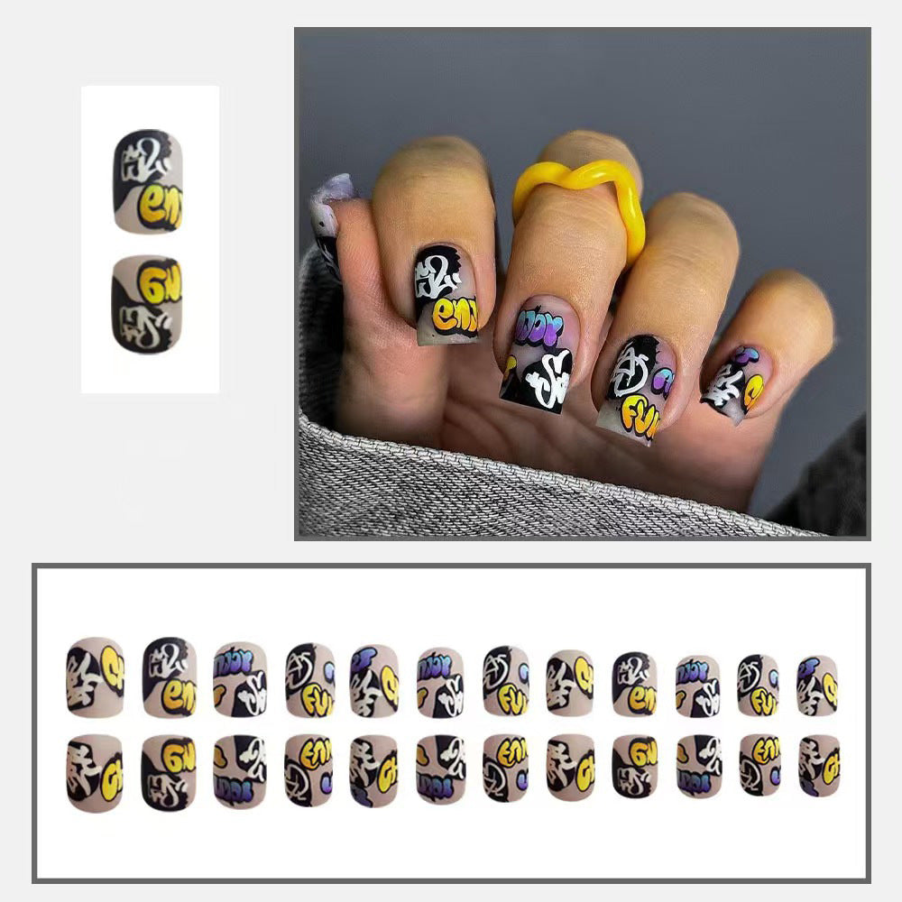 Kreatives Kunstnagelset mit Graffiti-Motiven Brehn