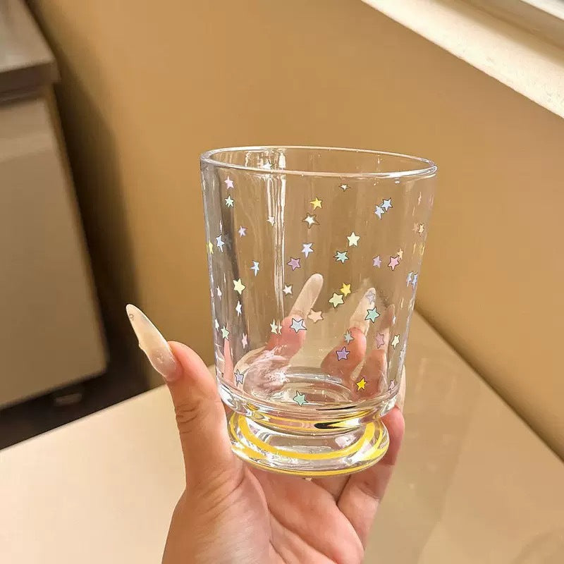 Trinkglas mit Bunten Sternen-Dekor Brehn