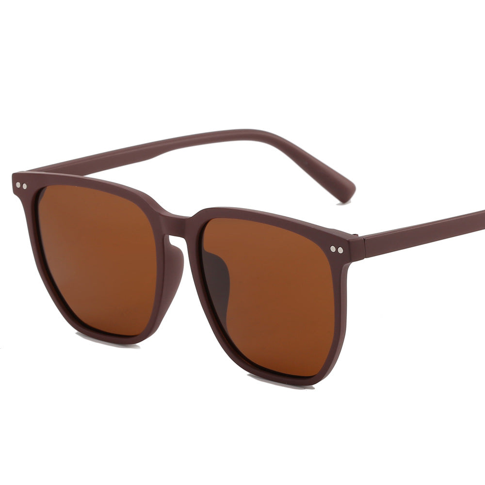 Damen modische Sonnenbrille im klaren Design Brehn