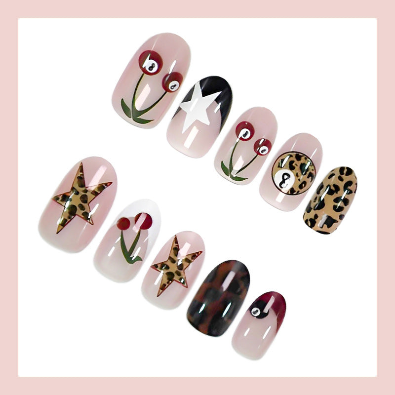 Kunstnagelset mit trendigen tierischen und maritimen Designs Brehn