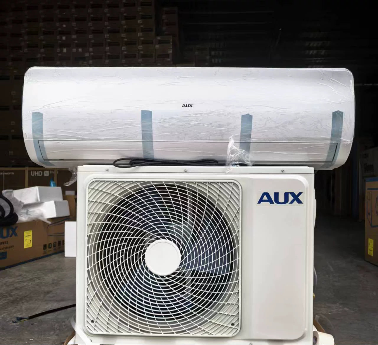Unisex Einheitsgröße ductless Mini-Split-Wärmepumpen-Wandgerät mit DC-Inverter und ultra-leiser Betrieb Brehn