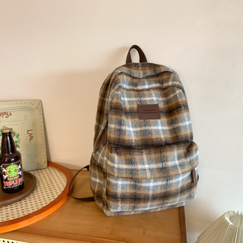 Gemütlicher Rucksack mit kariertem Muster