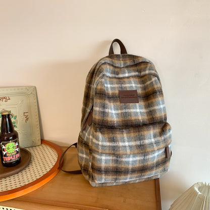 Gemütlicher Rucksack mit kariertem Muster