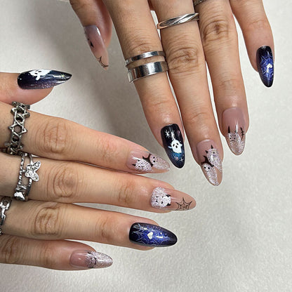 Dekoratives Press-On-Nagelset mit kunstvollen Designs Brehn