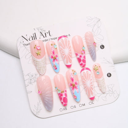 Kunstnagelset mit floralem und fröhlichem Design Brehn