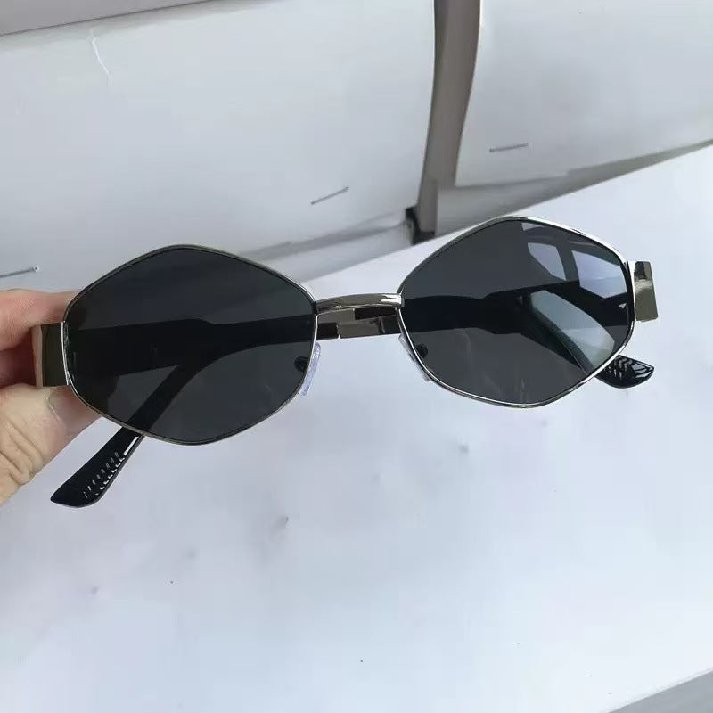 Elegante Modische Ovale Rahmen Sonnenbrillen Brehn