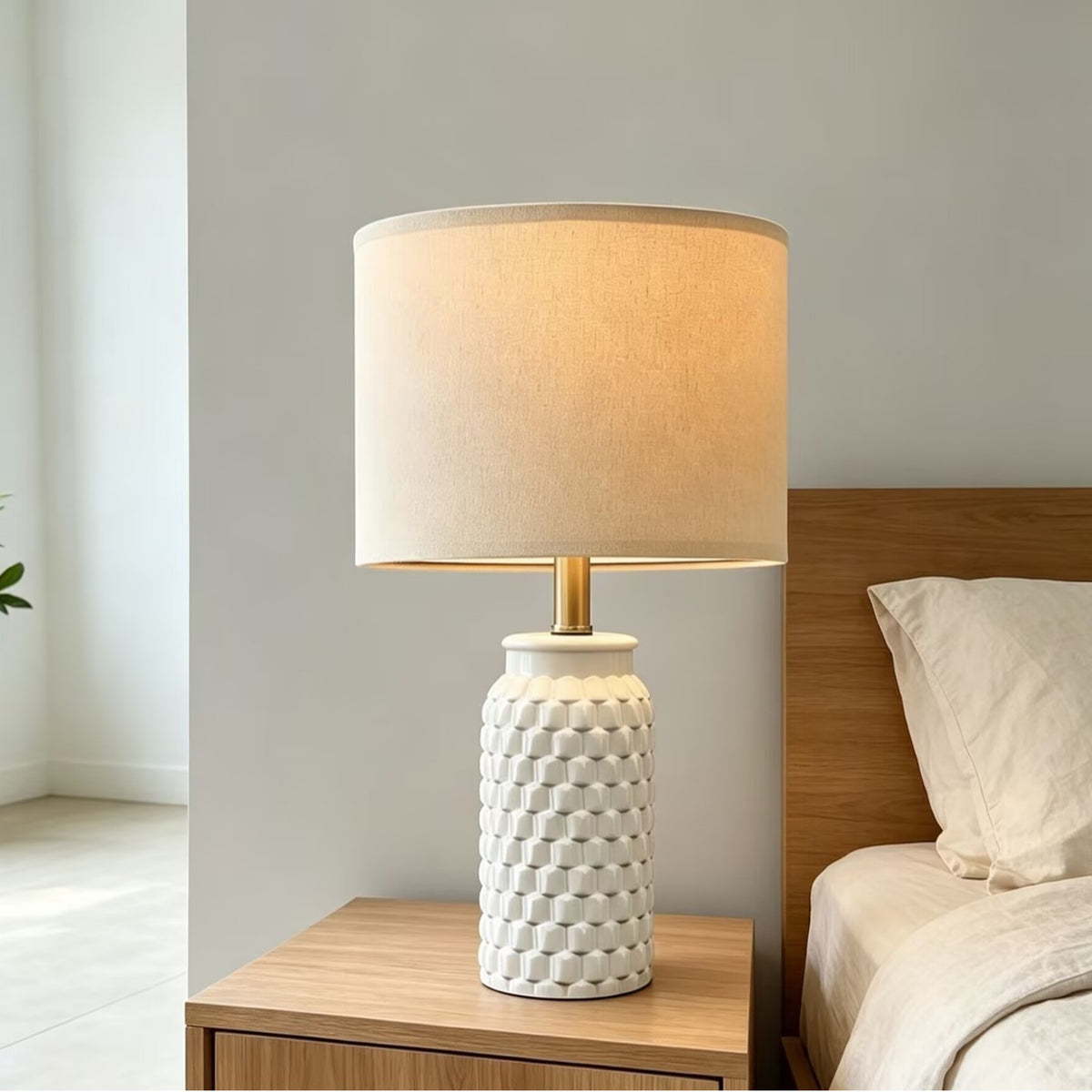 Texturierte Keramische Tischlampe