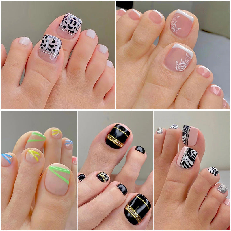 Kunstvolle Fußnagelgestaltung mit Göttlichem Schmetterlingsdesign Brehn