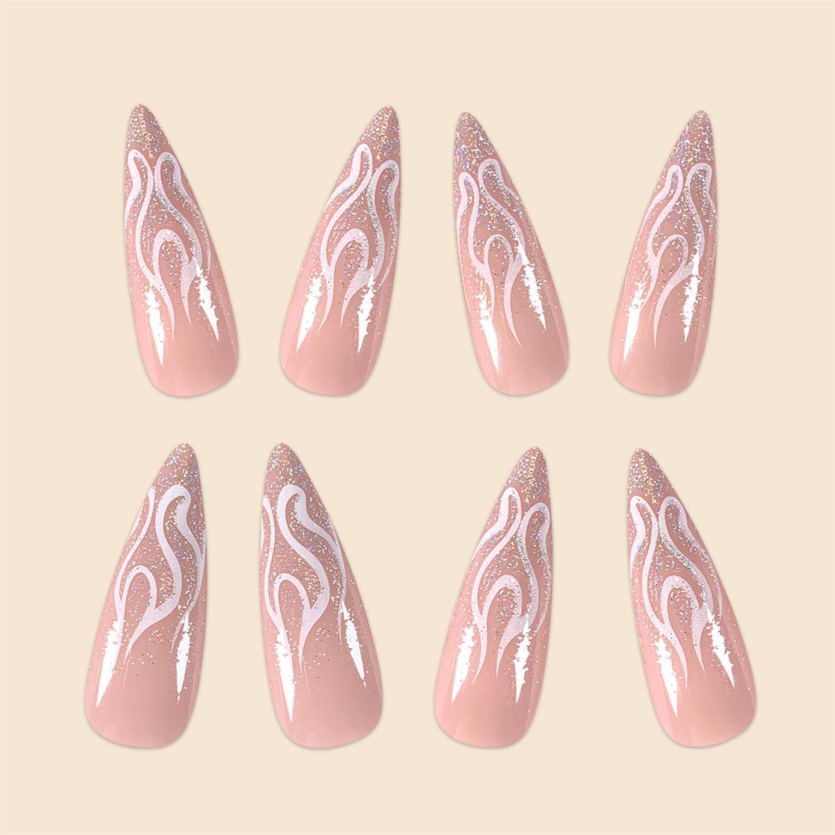 Flame Accent Stiletto Nagelkunst