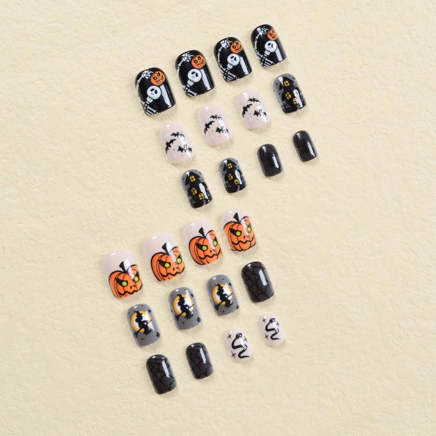 Kunstnagelset mit Halloween-Motiven Brehn