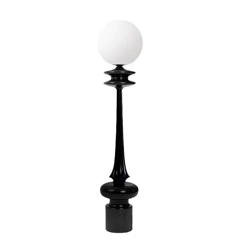 Moderne elegante Stehlampe mit künstlerischem Globus-Schirm