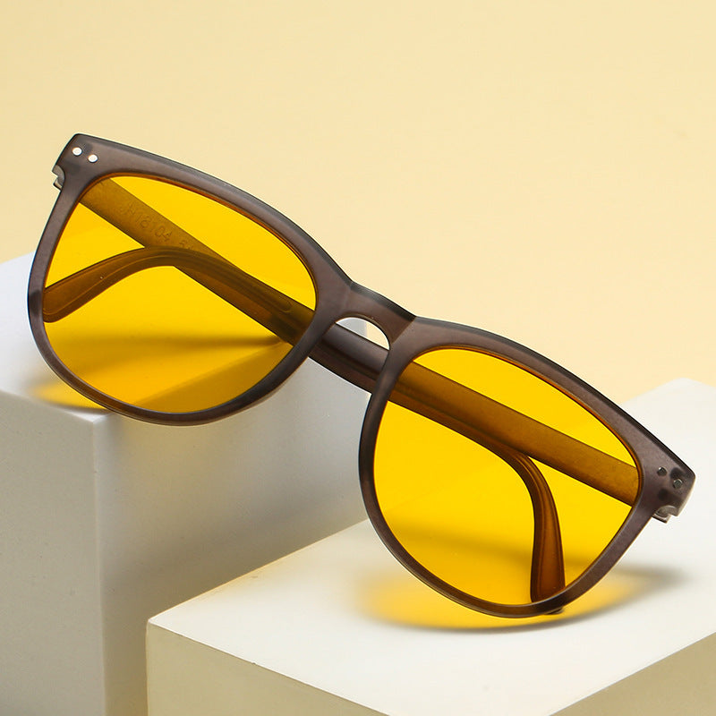 Damen Modische Schildpatt Sonnenbrille mit stilvollem Rahmen Brehn