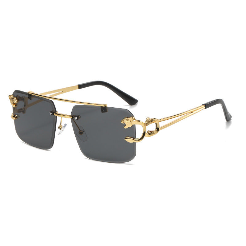Damen Brille mit extravagantem Rahmen und luxuriösen Akzenten Brehn