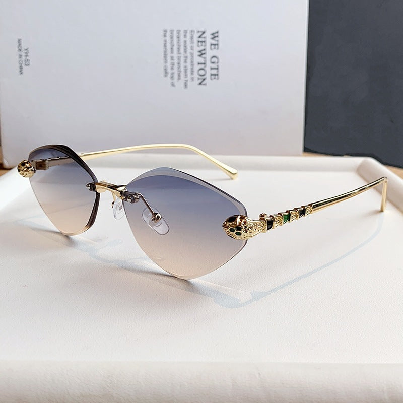 Damen Cat-Eye Sonnenbrille mit luxuriösem Schmuckrahmen Brehn
