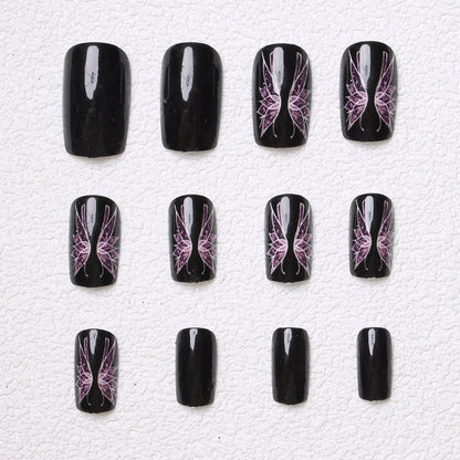 Künstlerisches Press-On Nail Design Brehn
