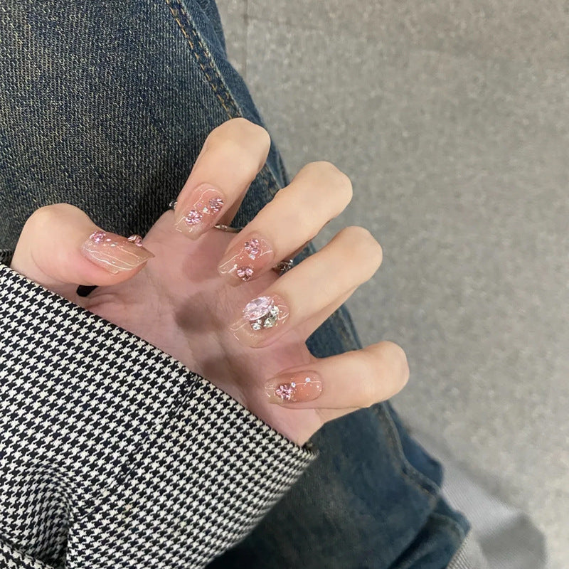 Glänzendes Nagelset Brehn