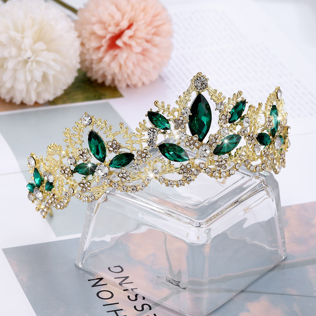 Damen Glamouröse Tiara mit funkelnden Kristallverzierungen Brehn