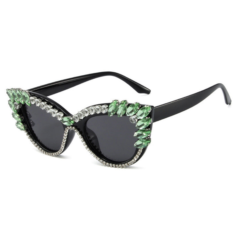 Damen Glamouröse Cat-Eye Sonnenbrille mit extravagantem Crystal-Verzierung Brehn