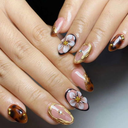 Künstlerisches Press-On Nagelkunst Set Brehn