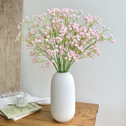 Dekorativer Floralstielstrauß für die Heimdekoration