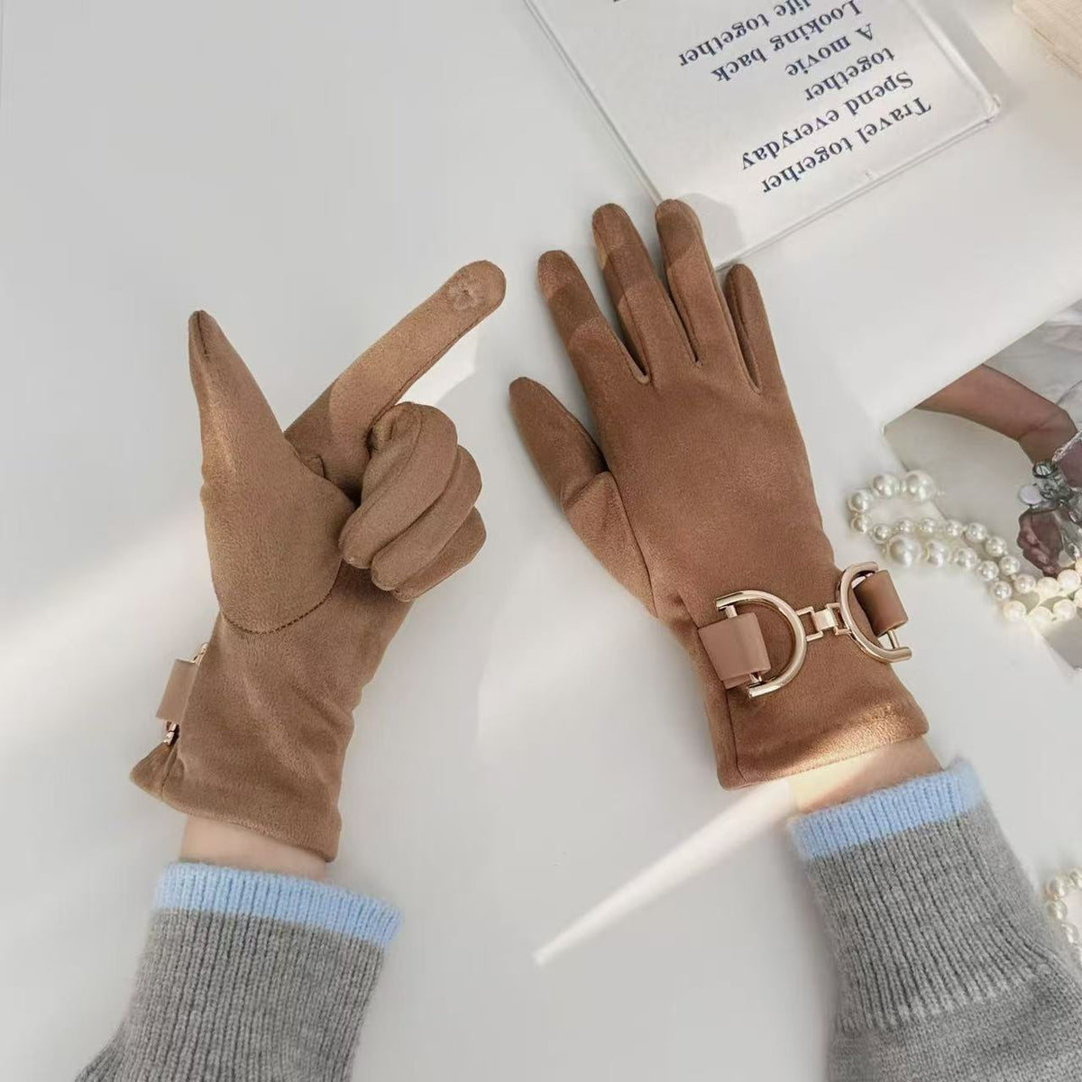 Elegante Modehandschuhe mit dekorativem Schnallenverschluss Brehn