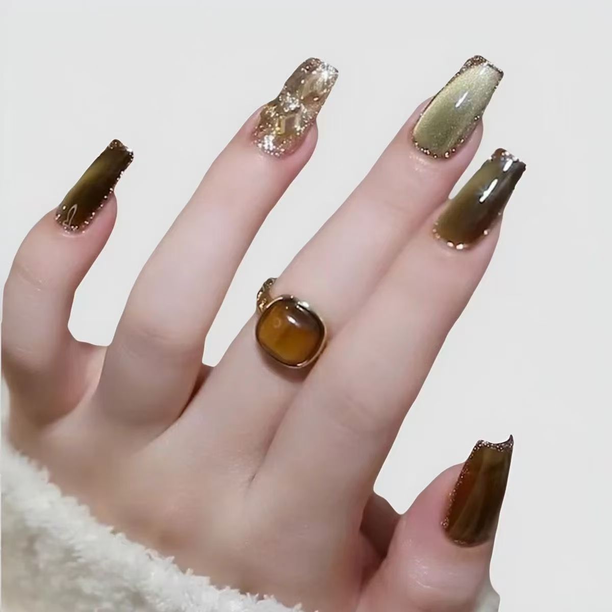 Glamouröser Luxuriöser Press-On Nagelset Brehn