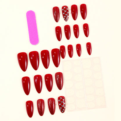 Glamouröses Stiletto-Nagelkunst-Set Brehn