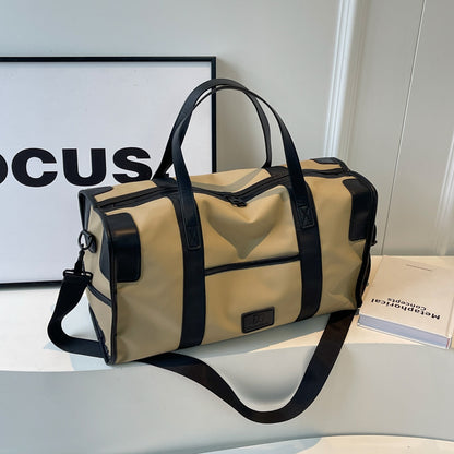 Modische Sport- und Reisetasche Brehn