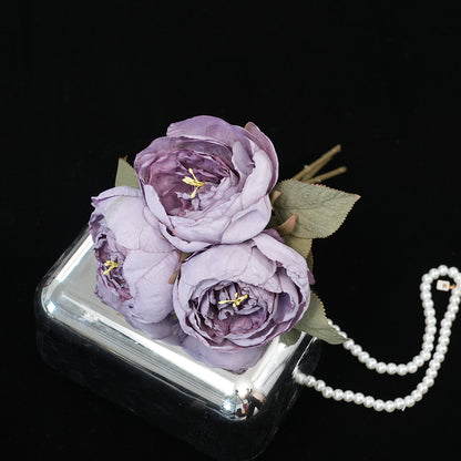 Elegante Blumenarrangement