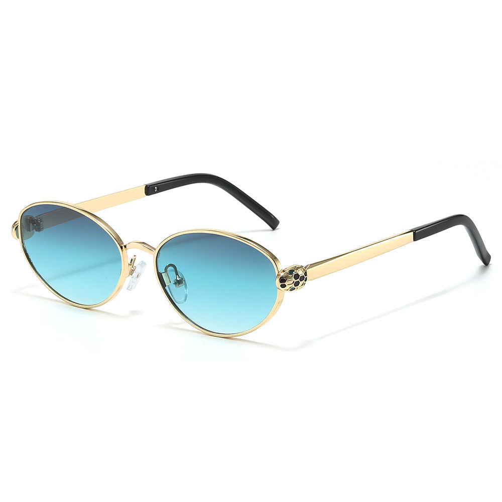 Chic Cat-Eye Sonnenbrille mit luxuriösen goldenen Akzenten Brehn