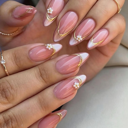 Elegante dekorative Nagelkunst Brehn