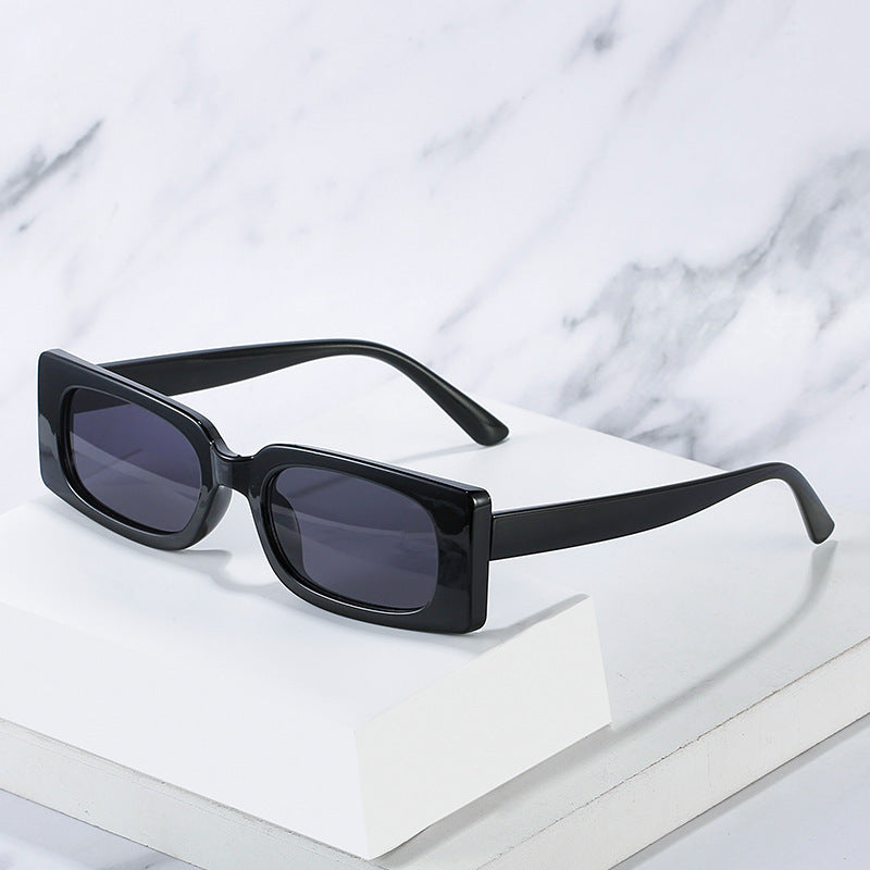 Damen Sonnenbrille im modernen Retro-Stil Brehn