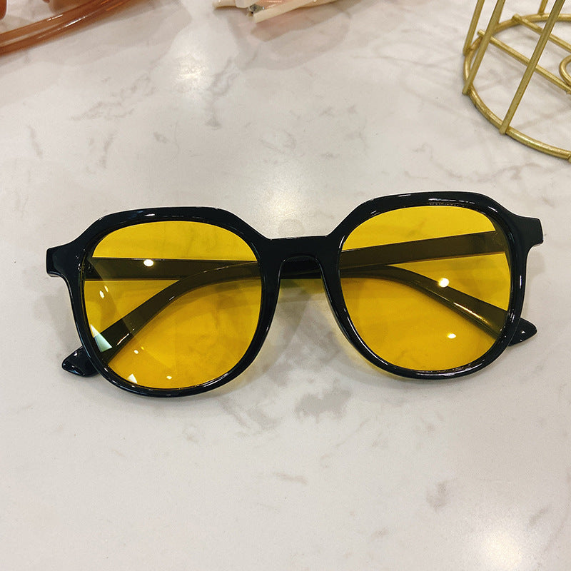 Modische Oversized Sonnenbrille mit Eckigem Rahmen Brehn
