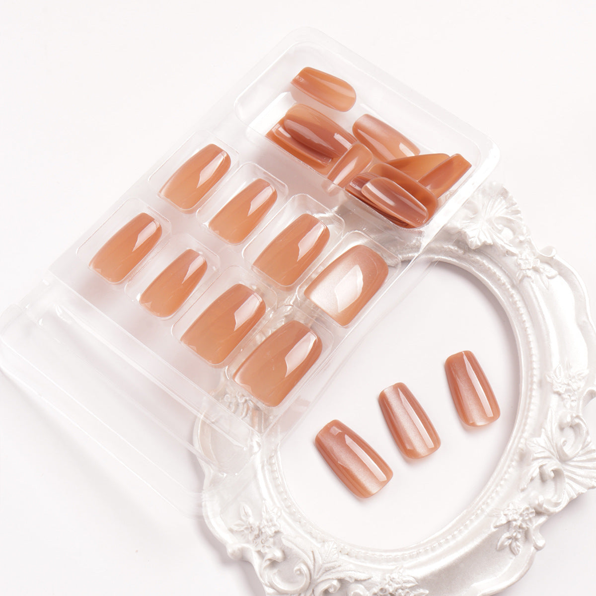 Premium Glänzende Gel-Nagelverlängerungen Brehn