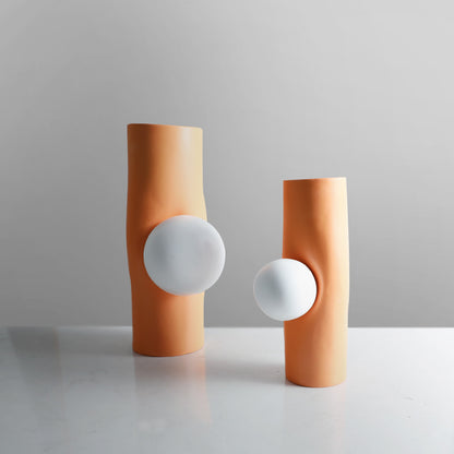 Moderne abstrakte dekorative Skulptur