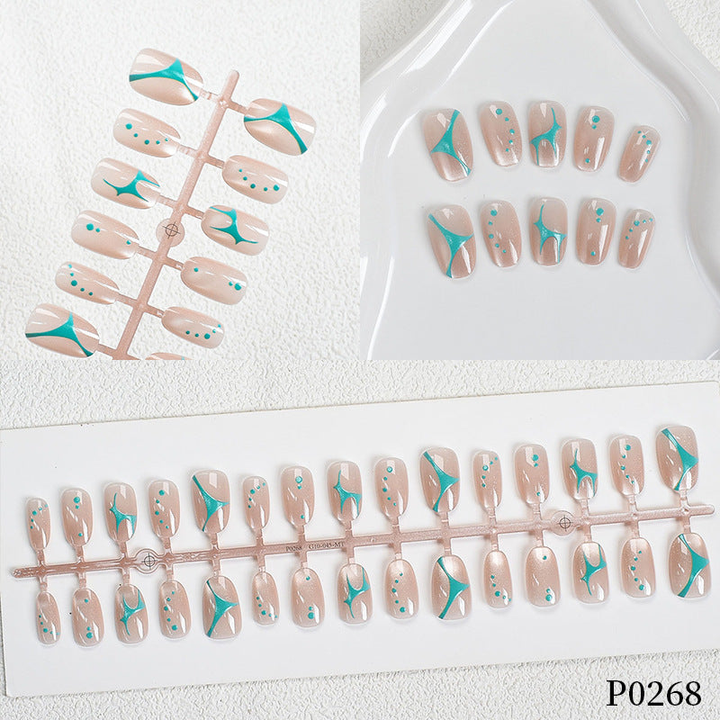 Press-On Nail Art Brehn