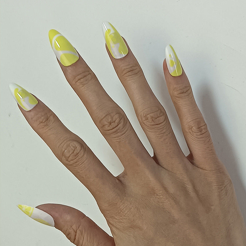 Kunstnägel mit fruchtigem Limettenmotiv Brehn