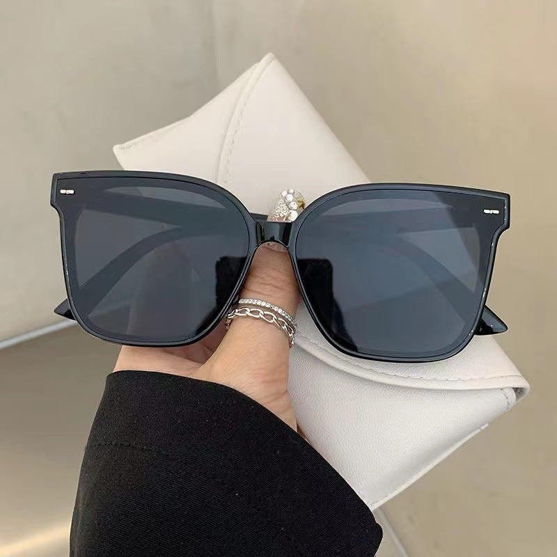 Damen stilvolle Sonnenbrille mit modischem Hingucker Brehn