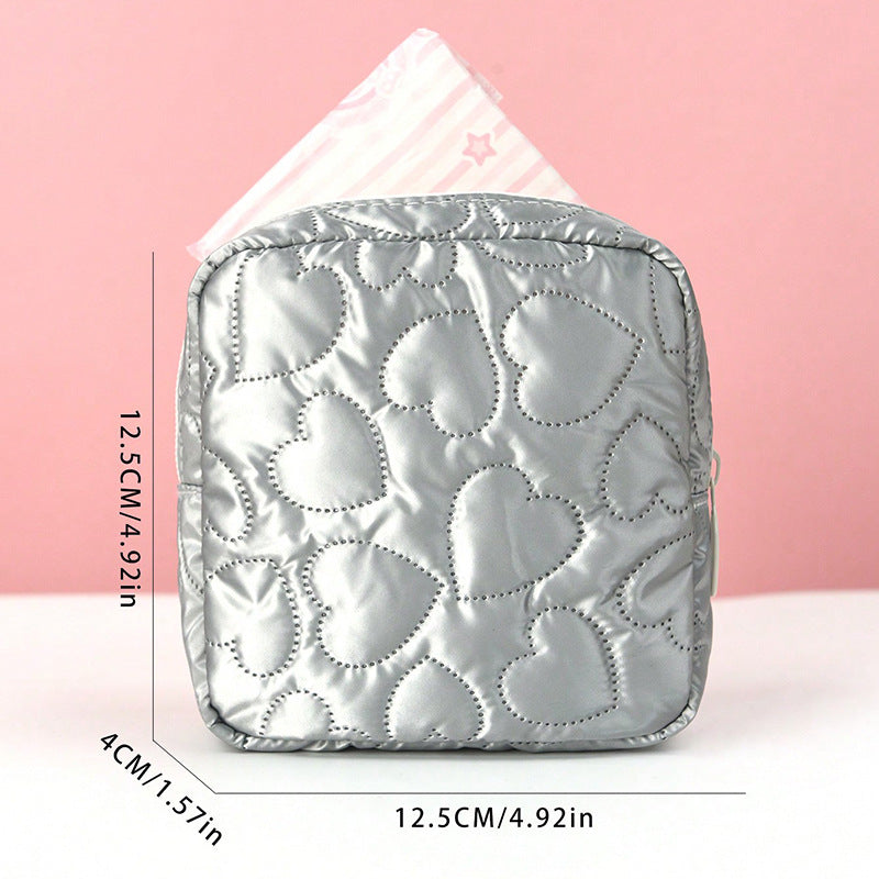 Praktische Kosmetiktasche mit Herzmotiv Brehn