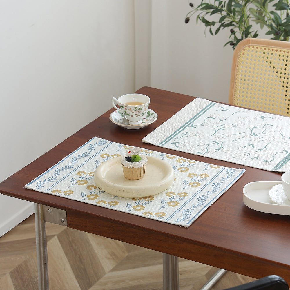 Floraler gewebter Badteppich mit Jacquard-Struktur, saugfähiger Baumwolloberfläche und rutschfester Unterseite Brehn