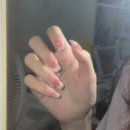 Kunstvolle Nagelmaniküre Brehn
