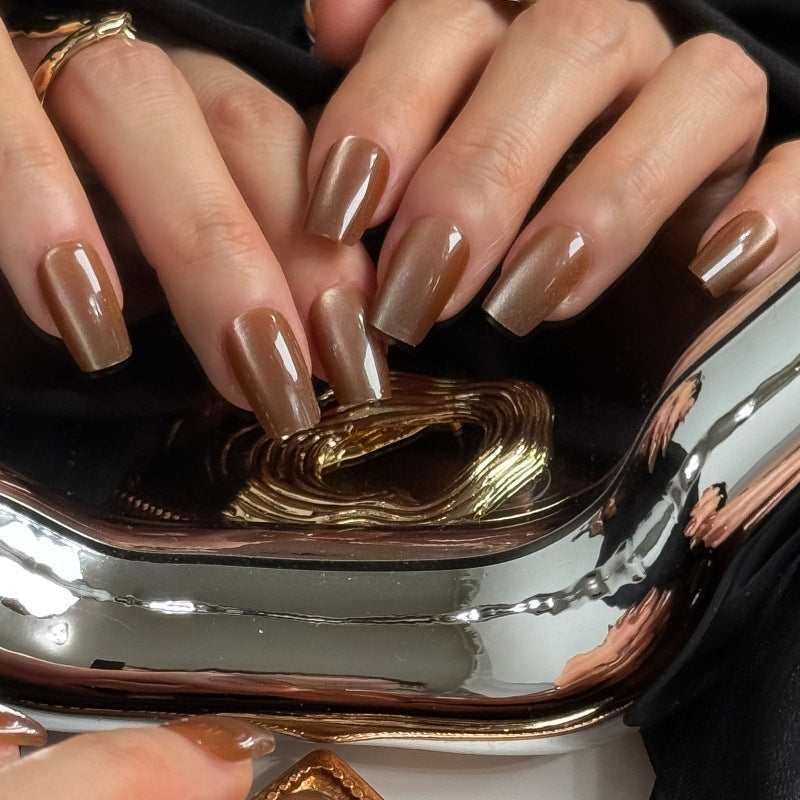 Elegante Kunstnägel mit sanftem Ombre-Finish Brehn