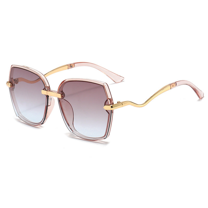 Übergroße geometrische Sonnenbrille moderner Look
