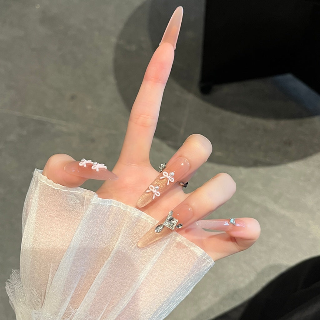 Dekorative Nagelkunst Brehn