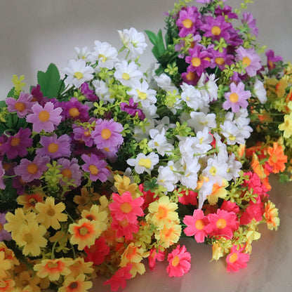 Lebensechter Blumenstrauß