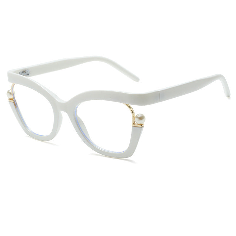 Damen Modische Sonnenbrille mit dezenten Perlendetails Brehn